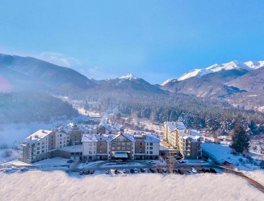 Luxury Penthouse With A Lavish Spa And 2 En-Suite Bedrooms Bansko Exterior photo